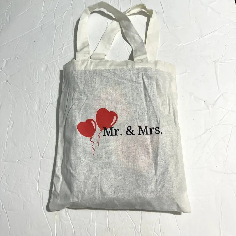 New Aprons Mr. & Mrs. Est 2017 White Black Wedding Engagement Bridal Shower Gift